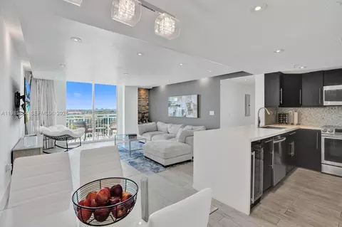 3000 Coral Way #1114, Miami, FL 33145