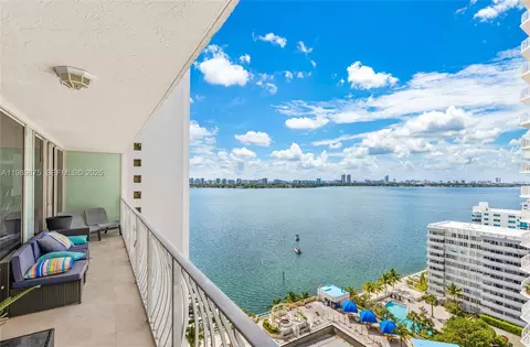 7601 E Treasure Dr #1924, North Bay Village, FL 33141