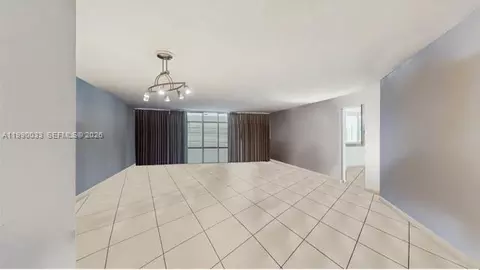 1401 NE 191st St #D117, Miami, FL 33179