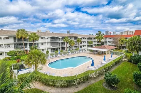 581 Blue Heron Dr #205-B, Hallandale Beach, FL 33009