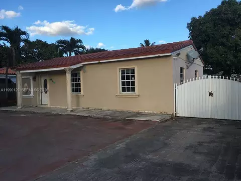 Exterior - 625 E 8th Ct, Hialeah, FL 33010 photo 2 of 8