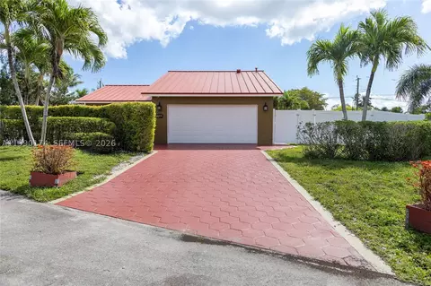 4548 SW 28th Way, Fort Lauderdale, FL 33312
