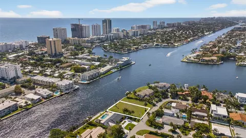 700 SE 28th Ave, Pompano Beach, FL 33062