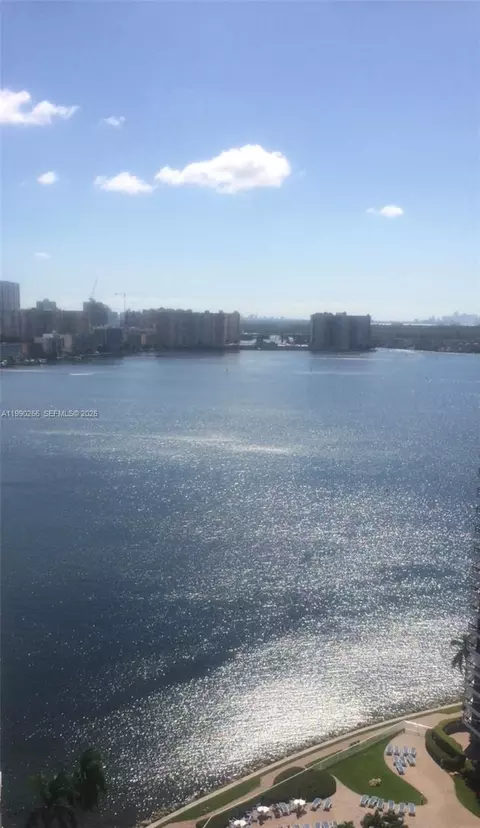 19195 NE 36th Ct #2304, Aventura, FL 33180