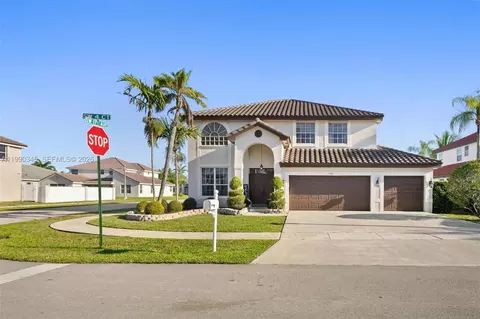 17900 SW 4th Ct, Pembroke Pines, FL 33029