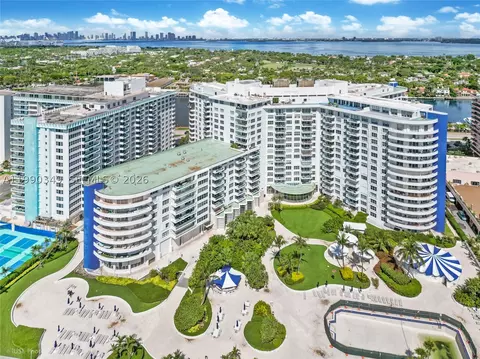5161 Collins Ave #1508, Miami Beach, FL 33140