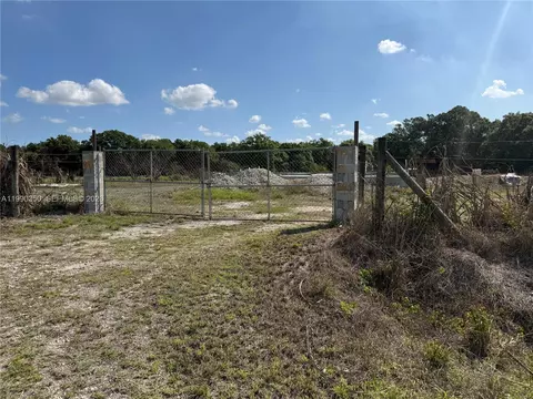 845 N Kennel St, Clewiston, FL 33440
