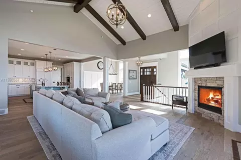 Living - Undisclosed, Frostproof, FL 33843 photo 1 of 3