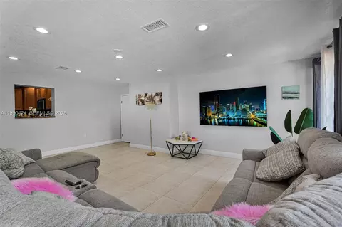 Other - 760 E 55th St, Hialeah, FL 33013 photo 4 of 15
