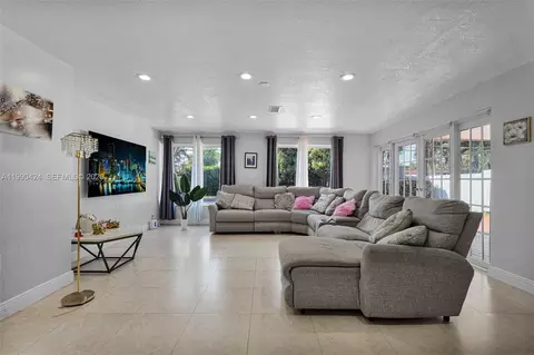 Living - 760 E 55th St, Hialeah, FL 33013 photo 2 of 5