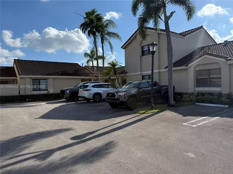 6360 NW 170th Ter, Hialeah, FL 33015