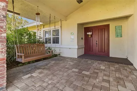 9521 NW 31st Pl, Sunrise, FL 33351