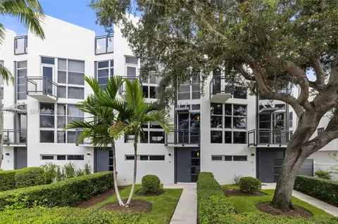 721 SE 12th Ct #4, Fort Lauderdale, FL 33316