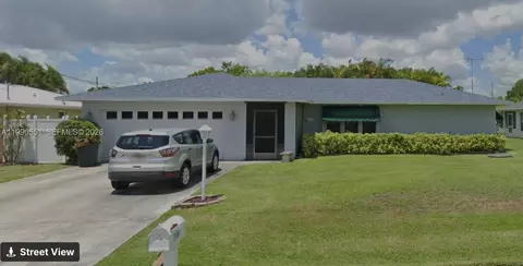 2134 SW Brisbane St, Port Saint Lucie, FL 34984