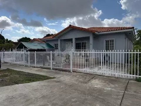 Exterior - 174 E 15th St, Hialeah, FL 33010 photo 1 of 7