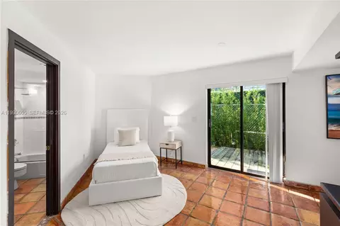 Bedroom - 3520 Rockerman Rd, Miami, FL 33133 photo 4 of 10