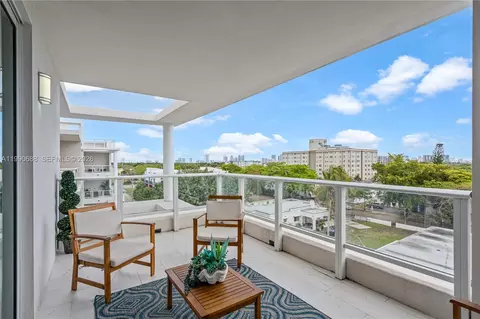 1850 Monroe St #308, Hollywood, FL 33020