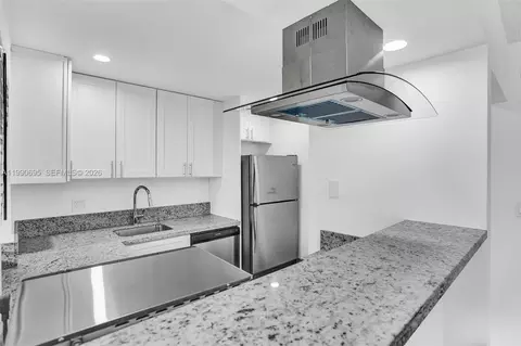 4211 NW 19th St #194, Lauderhill, FL 33313