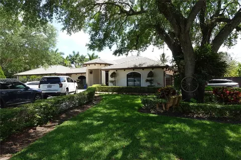 5200 SW 113th Ave, Davie, FL 33330