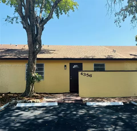 4356 NW 5th Ave, Pompano Beach, FL 33064