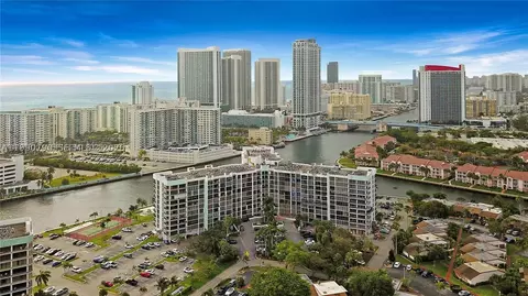 200 Leslie Dr #425, Hallandale Beach, FL 33009