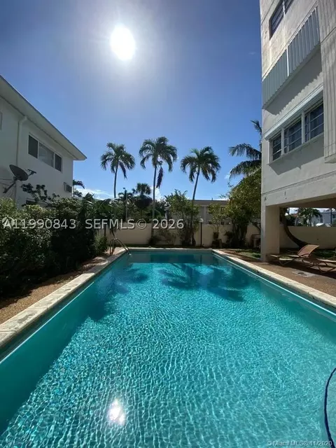 7601 Byron Ave #3A, Miami Beach, FL 33141