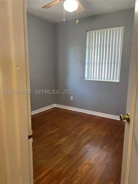 151 W 63rd St, Hialeah, FL 33012 photo 8