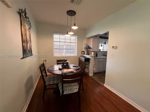 151 W 63rd St, Hialeah, FL 33012 photo 2