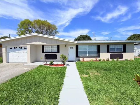4731 NW 11th St, Lauderhill, FL 33313