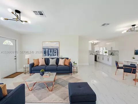 4731 NW 11th St, Lauderhill, FL 33313