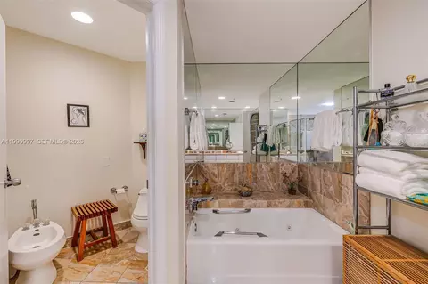 Bath - 888 Brickell Key Dr #807, Miami, FL 33131 photo 4 of 4