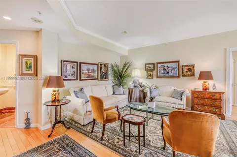 Living - 888 Brickell Key Dr #807, Miami, FL 33131 photo 3 of 7