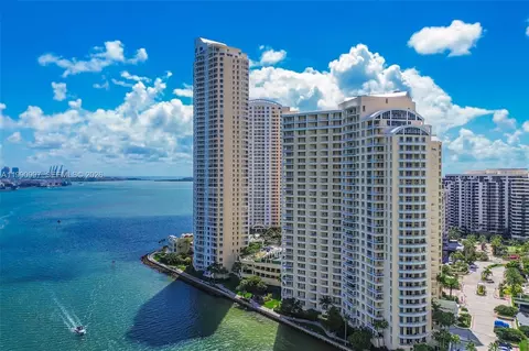 Other - 888 Brickell Key Dr #807, Miami, FL 33131 photo 17 of 22