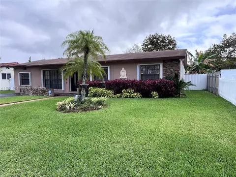 15303 SW 102nd Pl, Miami, FL 33157