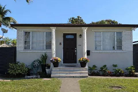 648 E 40th St, Hialeah, FL 33013
