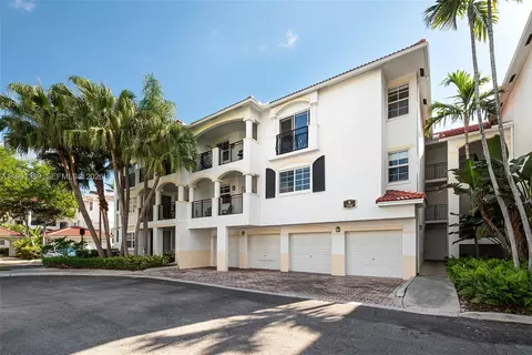 3165 NE 184th St #6204, Aventura, FL 33160