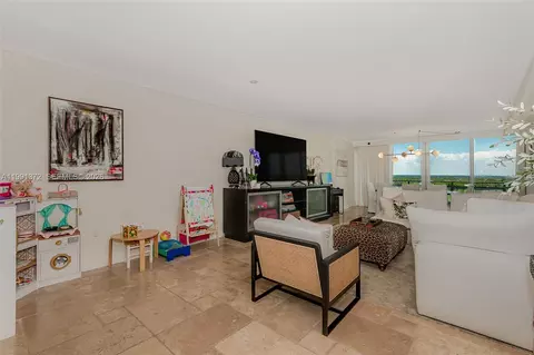 600 Grapetree Dr #9GN, Key Biscayne, FL 33149 photo 2