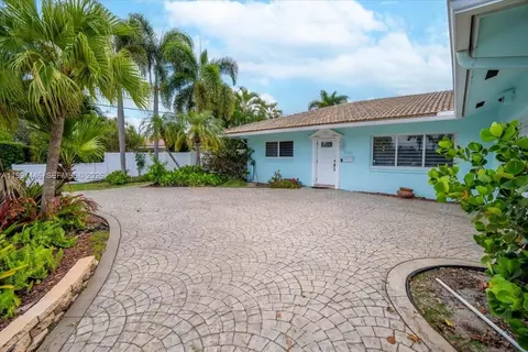 2901 NW 10th Ave, Wilton Manors, FL 33311