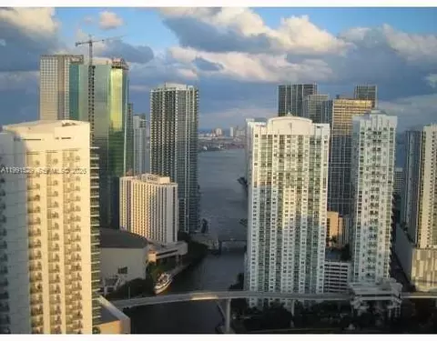 90 SW 3rd St #3610, Miami, FL 33130