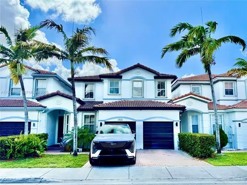 7472 NW 112th Path, Doral, FL 33178