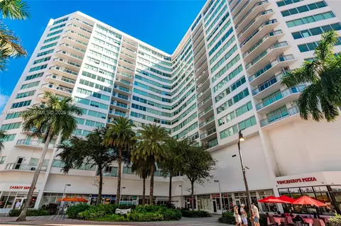 7135 Collins Ave #625, Miami Beach, FL 33141