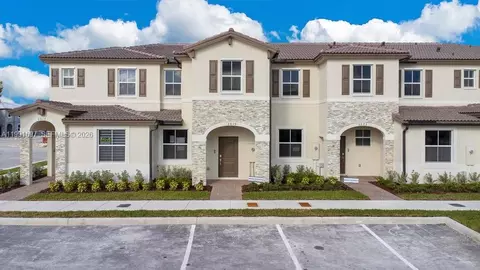 2619 SE 28th Dr #2619, Homestead, FL 33035