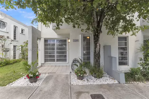 3599 SW 17th St #3599, Miami, FL 33145