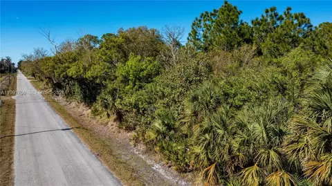850 G Rd, La Belle, FL 33935 photo 2