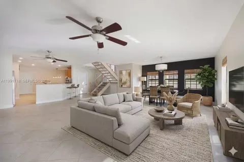 2916 Hidden Harbour Ct, Fort Lauderdale, FL 33312