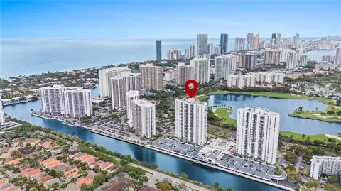 3675 N Country Club Dr #1501, Aventura, FL 33180
