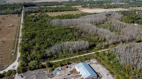 900 G Rd, La Belle, FL 33935 photo 6