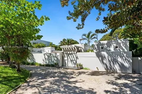 346 Gulf Rd, Key Biscayne, FL 33149