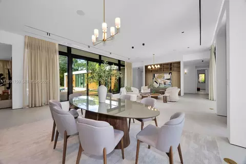 Dining - 7901 SW 120th St, Pinecrest, FL 33156 photo 1 of 2