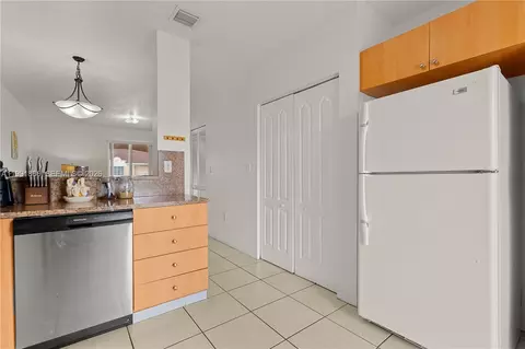 Other - 317 E 3rd St #201, Hialeah, FL 33010 photo 4 of 19